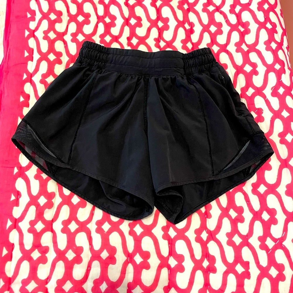 lululemon hotty hots 4"